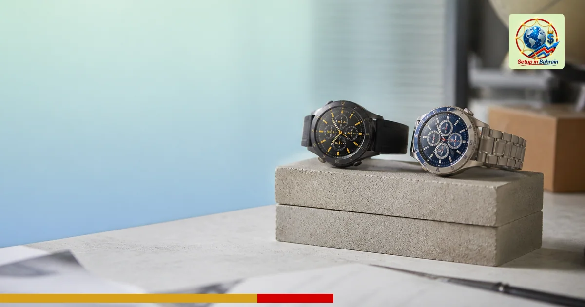 Editorial visual representing one concrete editorial subject illustrating Huawei Watch GT 7 and GT 7 Pro launch in Indonesia