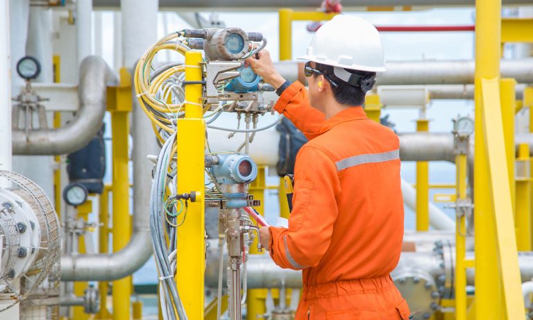 Oil-and-gas-equipment-manufacturer-featured
